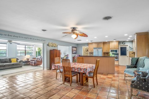 Villa ou maison à vendre à Boynton Beach, Floride: 3 chambres, 204.01 m2 № 1070465 - photo 6