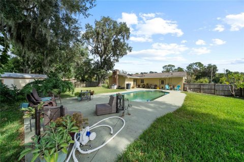 House in Lakeland, Florida 5 bedrooms, 177.26 sq.m. № 1424877 - photo 27