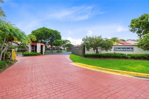 Casa en venta en Miami, Florida, 3 dormitorios, 140.84 m2 № 1358852 - foto 4