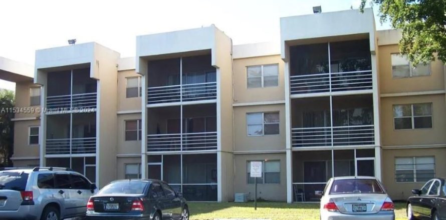 Condominio en Sunrise, Florida, 1 dormitorio  № 1019361