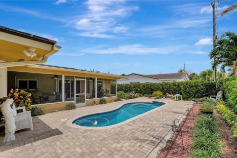 Villa ou maison à vendre à Lighthouse Point, Floride: 3 chambres, 176.61 m2 № 1210284 - photo 13