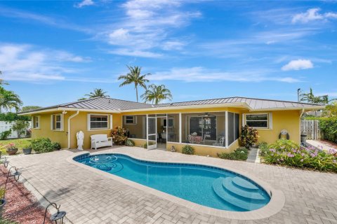 Villa ou maison à vendre à Lighthouse Point, Floride: 3 chambres, 176.61 m2 № 1210284 - photo 14