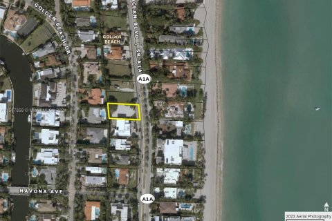 Land in Golden Beach, Florida № 1059557 - photo 1
