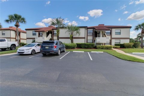 Condominio en venta en Orlando, Florida, 2 dormitorios, 82.87 m2 № 1069353 - foto 2