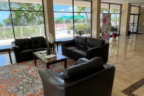 Copropriété à vendre à Sunny Isles Beach, Floride: 1 chambre, 65.5 m2 № 1171076 - photo 2