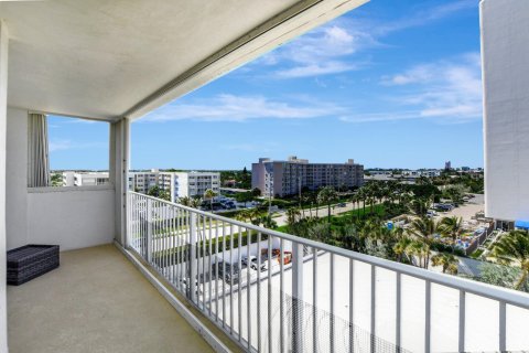 Condo in Boca Raton, Florida, 3 bedrooms  № 1171105 - photo 14