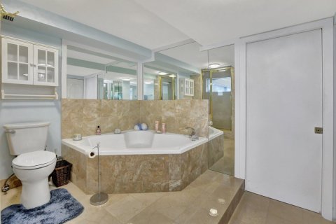 Condo in Boca Raton, Florida, 3 bedrooms  № 1171105 - photo 30