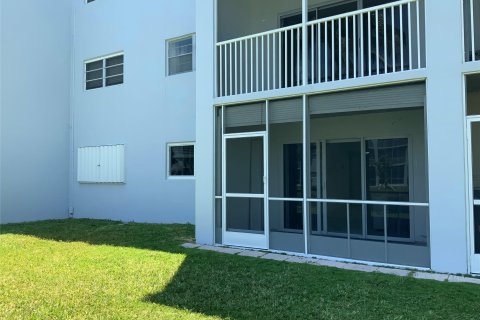 Condominio en venta en Dania Beach, Florida, 1 dormitorio, 78.97 m2 № 1171054 - foto 10
