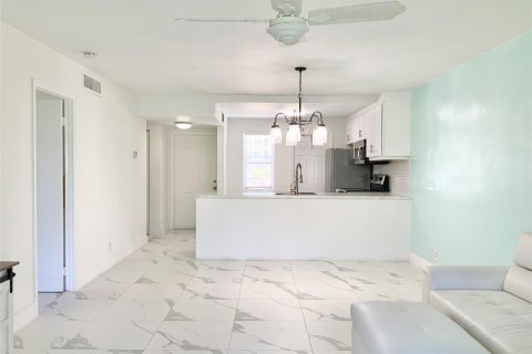 Condominio en venta en Dania Beach, Florida, 1 dormitorio, 78.97 m2 № 1171054 - foto 20