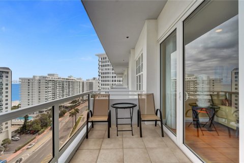 Copropriété à vendre à Miami Beach, Floride: 2 chambres, 95.69 m2 № 1028876 - photo 30