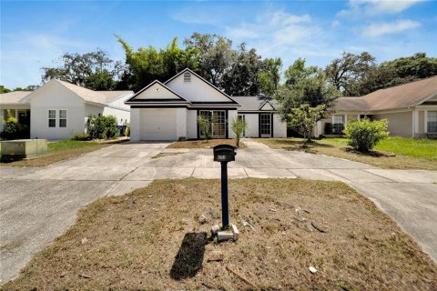 House in Tampa, Florida 3 bedrooms, 115.57 sq.m. № 1344560 - photo 4