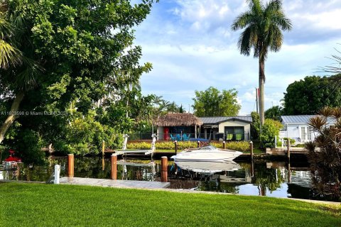 Villa ou maison à vendre à Fort Lauderdale, Floride: 2 chambres, 109.81 m2 № 1272212 - photo 2