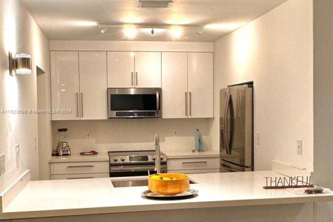 House in Fort Lauderdale, Florida 2 bedrooms, 109.81 sq.m. № 1272212 - photo 8