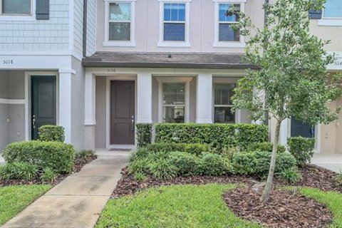 Adosado en venta en Saint Cloud, Florida, 2 dormitorios, 162.67 m2 № 1246817 - foto 1