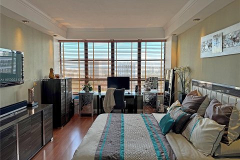 Copropriété à vendre à Hallandale Beach, Floride: 1 chambre, 92.9 m2 № 1358736 - photo 20