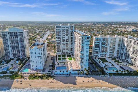 Condo in Fort Lauderdale, Florida, 2 bedrooms  № 1058992 - photo 16