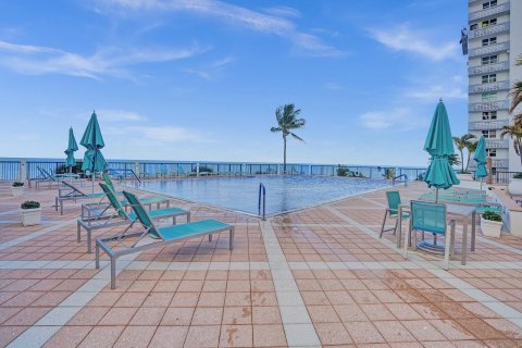 Condo in Fort Lauderdale, Florida, 2 bedrooms  № 1058992 - photo 14