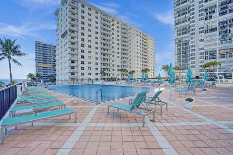 Condo in Fort Lauderdale, Florida, 2 bedrooms  № 1058992 - photo 15