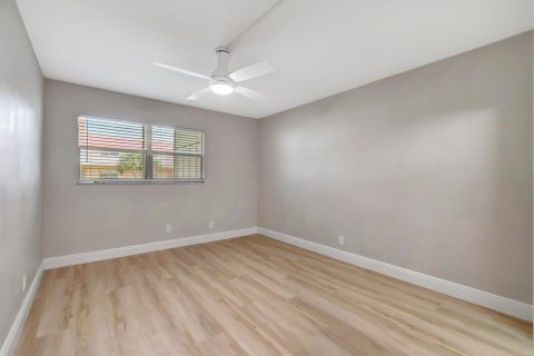 Condominio en venta en Delray Beach, Florida, 2 dormitorios, 82.03 m2 № 1056992 - foto 2
