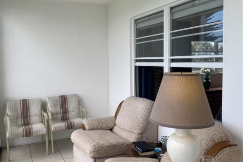 Condo in Deerfield Beach, Florida, 2 bedrooms  № 1065487 - photo 23