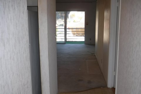 Condominio en venta en Lauderhill, Florida, 1 dormitorio, 83.98 m2 № 1065488 - foto 20