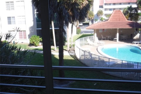 Condominio en venta en Lauderhill, Florida, 1 dormitorio, 83.98 m2 № 1065488 - foto 30