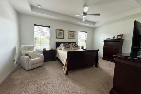 Townhouse in Tampa, Florida 3 bedrooms, 183.57 sq.m. № 1334359 - photo 11