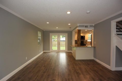 Casa en venta en Tampa, Florida, 3 dormitorios, 164.99 m2 № 1349852 - foto 7