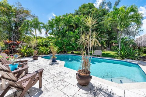 Casa en venta en Miami Springs, Florida, 5 dormitorios, 294.13 m2 № 1404260 - foto 28