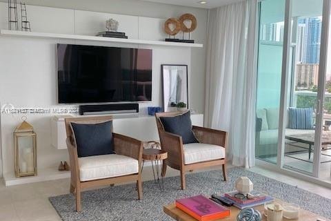 Condominio en venta en Sunny Isles Beach, Florida, 3 dormitorios, 156.73 m2 № 1242001 - foto 8