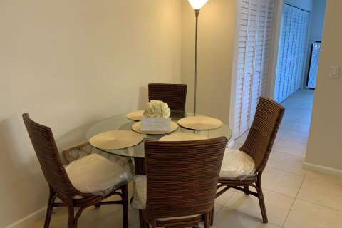 Condo in Boca Raton, Florida, 1 bedroom  № 1079462 - photo 2