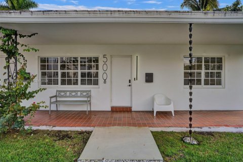 Immobilier commercial à vendre à Miami, Floride: 199.93 m2 № 1099240 - photo 28