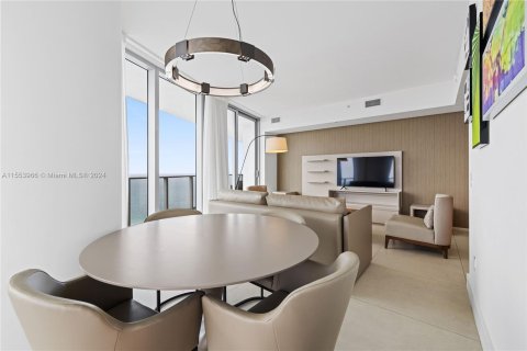 Copropriété à vendre à Hollywood, Floride: 1 chambre, 80.73 m2 № 1074302 - photo 16