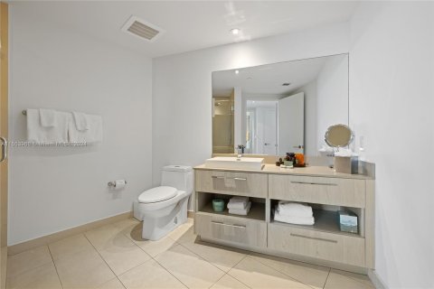 Copropriété à vendre à Hollywood, Floride: 1 chambre, 80.73 m2 № 1074302 - photo 9