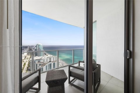 Copropriété à vendre à Hollywood, Floride: 1 chambre, 80.73 m2 № 1074302 - photo 3