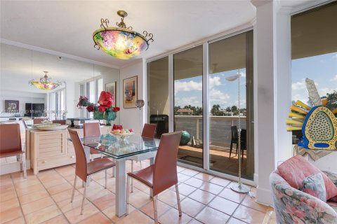 Adosado en venta en Aventura, Florida, 3 dormitorios, 255.02 m2 № 1231958 - foto 27