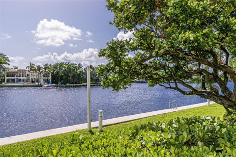 Touwnhouse à vendre à Aventura, Floride: 3 chambres, 255.02 m2 № 1231958 - photo 14