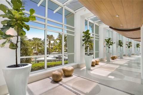 Copropriété à vendre à Miami Beach, Floride: 2 chambres, 138.98 m2 № 1396250 - photo 14