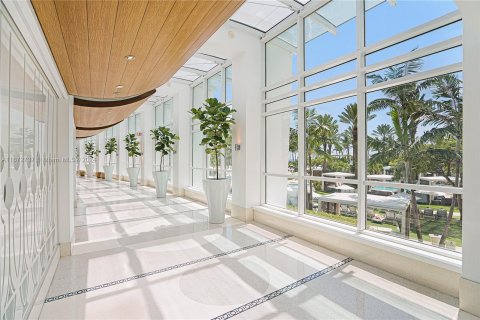 Copropriété à vendre à Miami Beach, Floride: 2 chambres, 138.98 m2 № 1396250 - photo 11