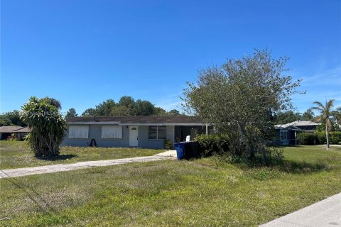 Villa ou maison à vendre à Lehigh Acres, Floride: 4 chambres № 1030846 - photo 4