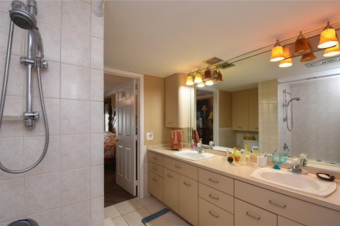 Condominio en venta en Pompano Beach, Florida, 3 dormitorios, 225.75 m2 № 1043087 - foto 16