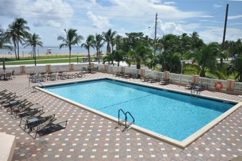 Copropriété à vendre à Pompano Beach, Floride: 3 chambres, 225.75 m2 № 1043087 - photo 4