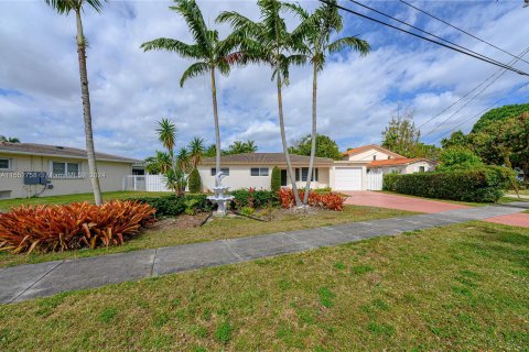 Casa en venta en Miami Springs, Florida, 3 dormitorios, 139.45 m2 № 1072106 - foto 20
