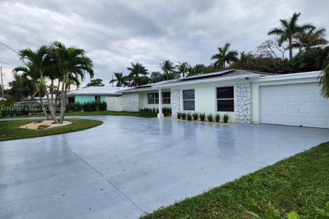 Villa ou maison à vendre à Jupiter, Floride: 4 chambres, 187.01 m2 № 1059362 - photo 3