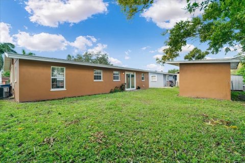 House in Bradenton, Florida 3 bedrooms, 89.37 sq.m. № 1397268 - photo 6