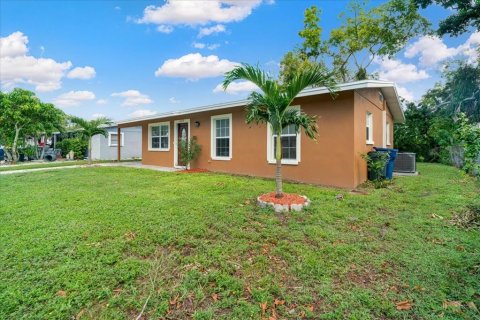 House in Bradenton, Florida 3 bedrooms, 89.37 sq.m. № 1397268 - photo 8