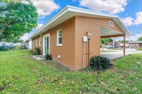 House in Bradenton, Florida 3 bedrooms, 89.37 sq.m. № 1397268 - photo 9