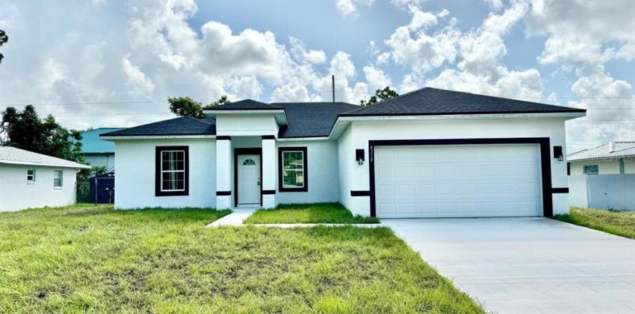 House in Sebring, Florida 4 bedrooms, 163.97 sq.m. № 1296283