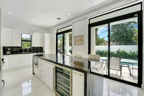 Villa ou maison à vendre à West Palm Beach, Floride: 4 chambres, 252.23 m2 № 1059125 - photo 21