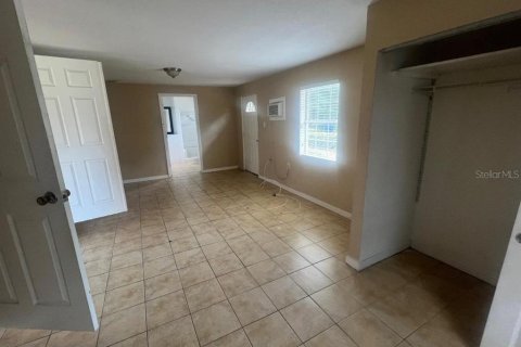 House in Tampa, Florida 3 bedrooms, 132.01 sq.m. № 1247830 - photo 6